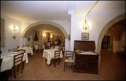 The Country House - Restaurant: the hall